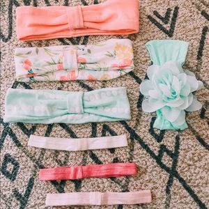 Newborn headband lot.